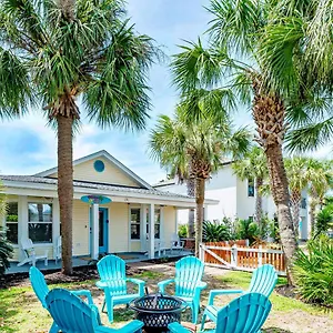 Holiday home Private Access, Fenced Yard & Pet Friendly, Pool, Life House, Destin